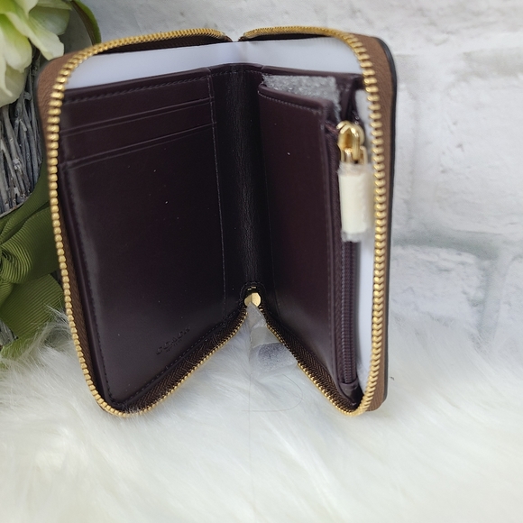 Coach|NWT Small Zip Around Wallet w/ Butterfly - Picture 5 of 7